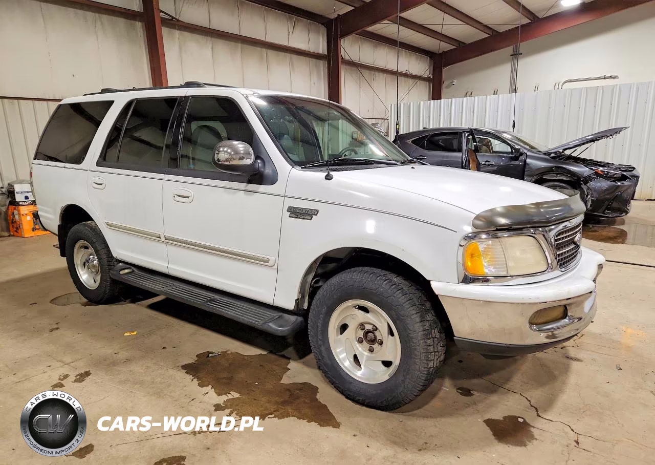 1998 Ford Expedition VIN:1FMPU18L6WLC32922 - 4