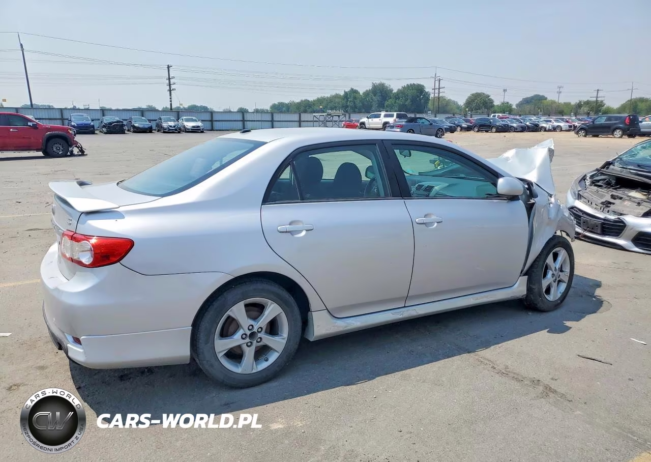 2011 Toyota Corolla S VIN:2T1BU4EE6BC734997 - 3