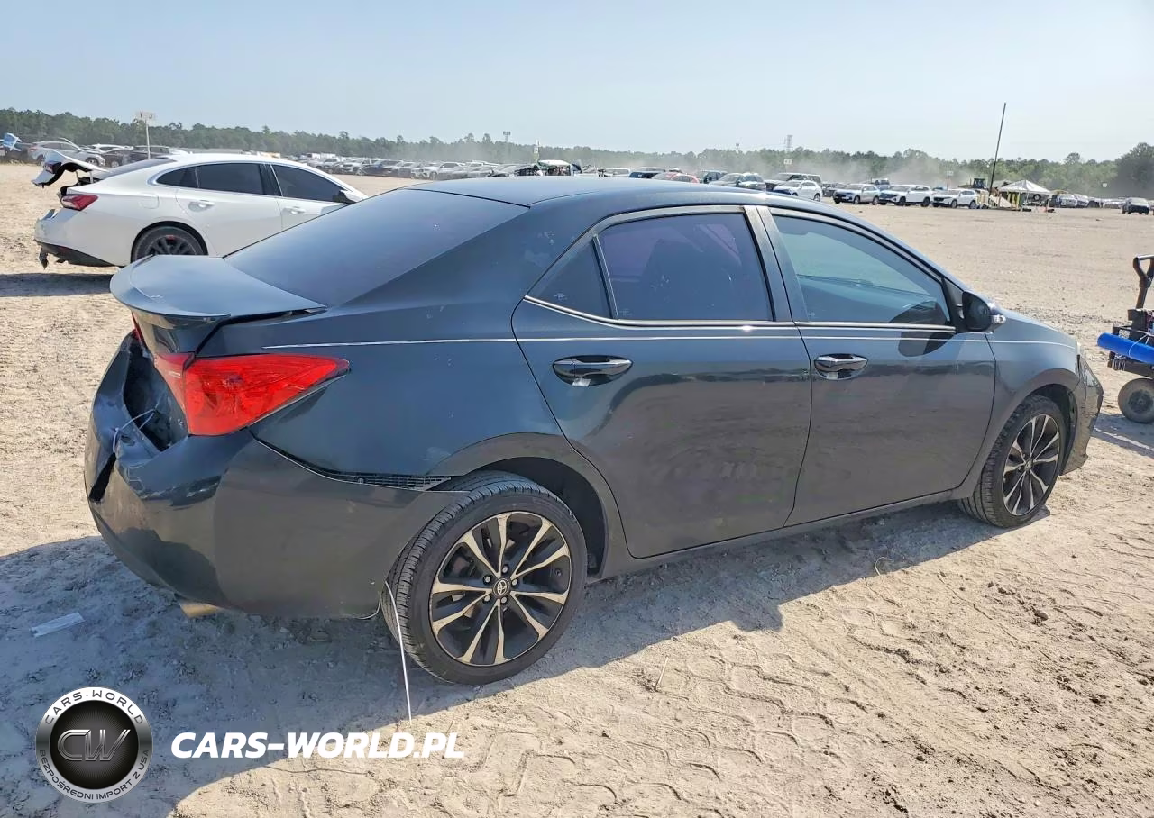 2019 Toyota Corolla Se VIN:5YFBURHEXKP921216 - 3
