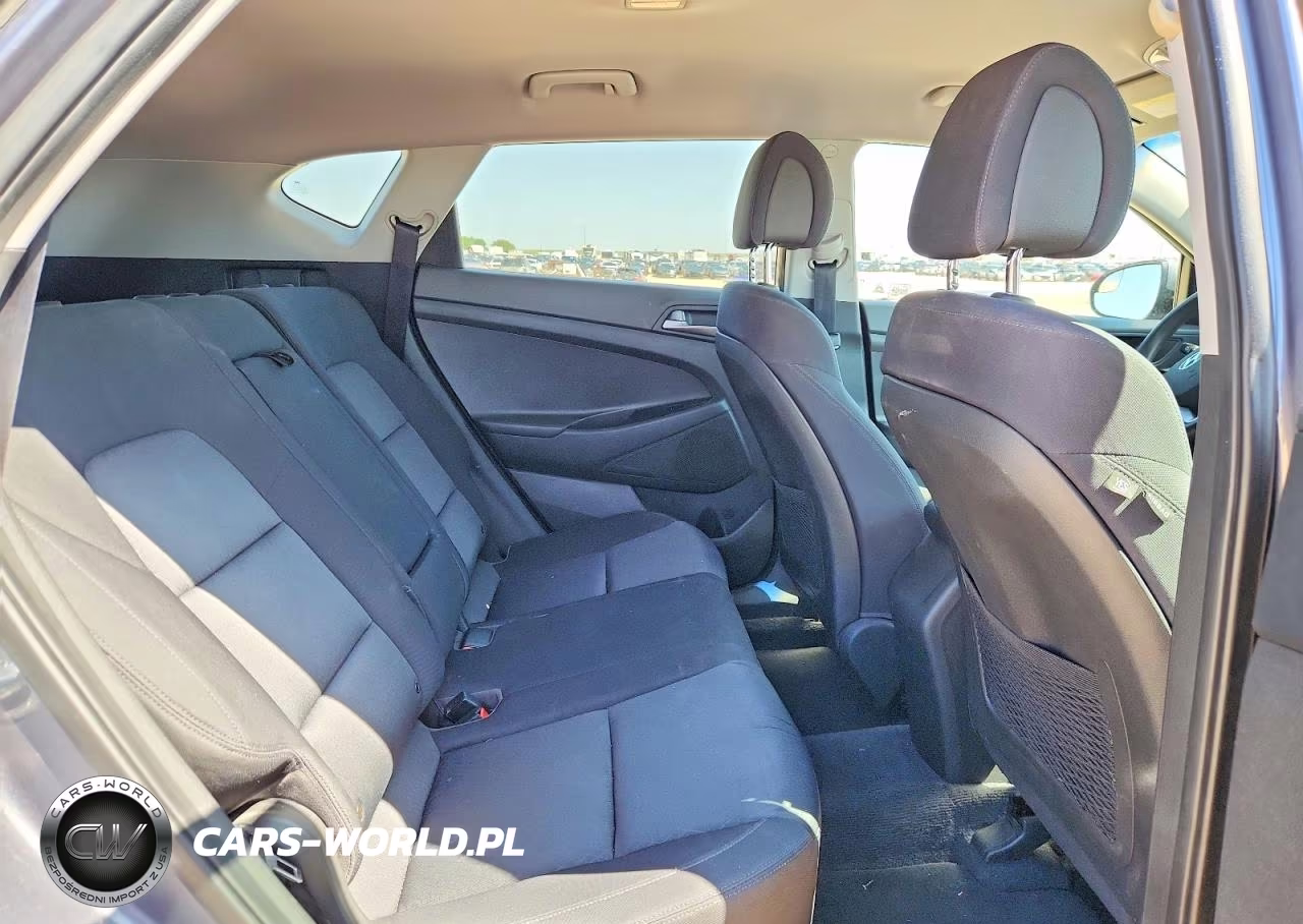 2017 Hyundai Tucson Se VIN:KM8J3CA40HU563032 - 11