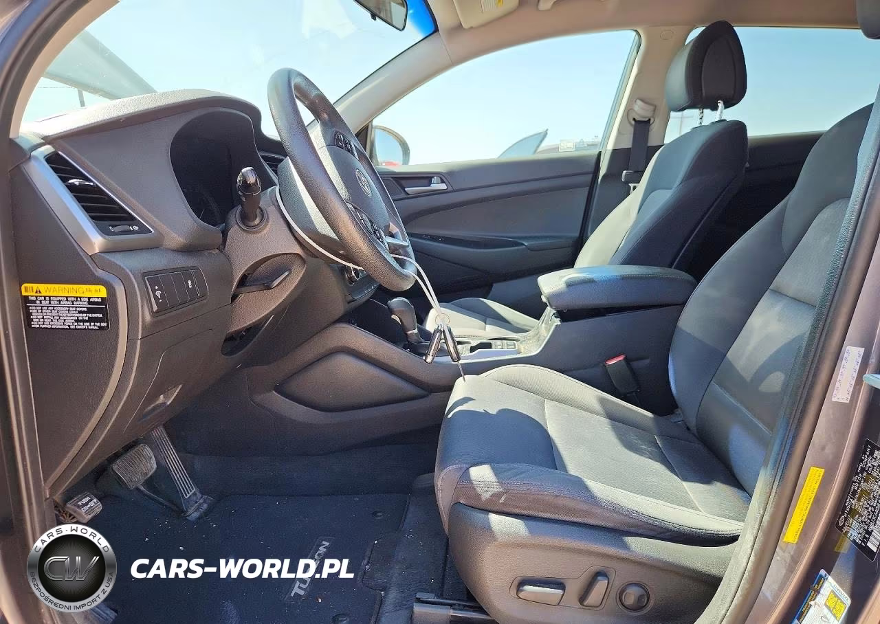 2017 Hyundai Tucson Se VIN:KM8J3CA40HU563032 - 7