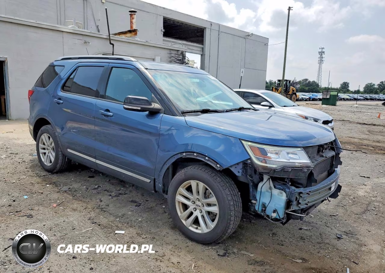 2018 Ford Explorer Xlt VIN:1FM5K8DH2JGA53852 - 4