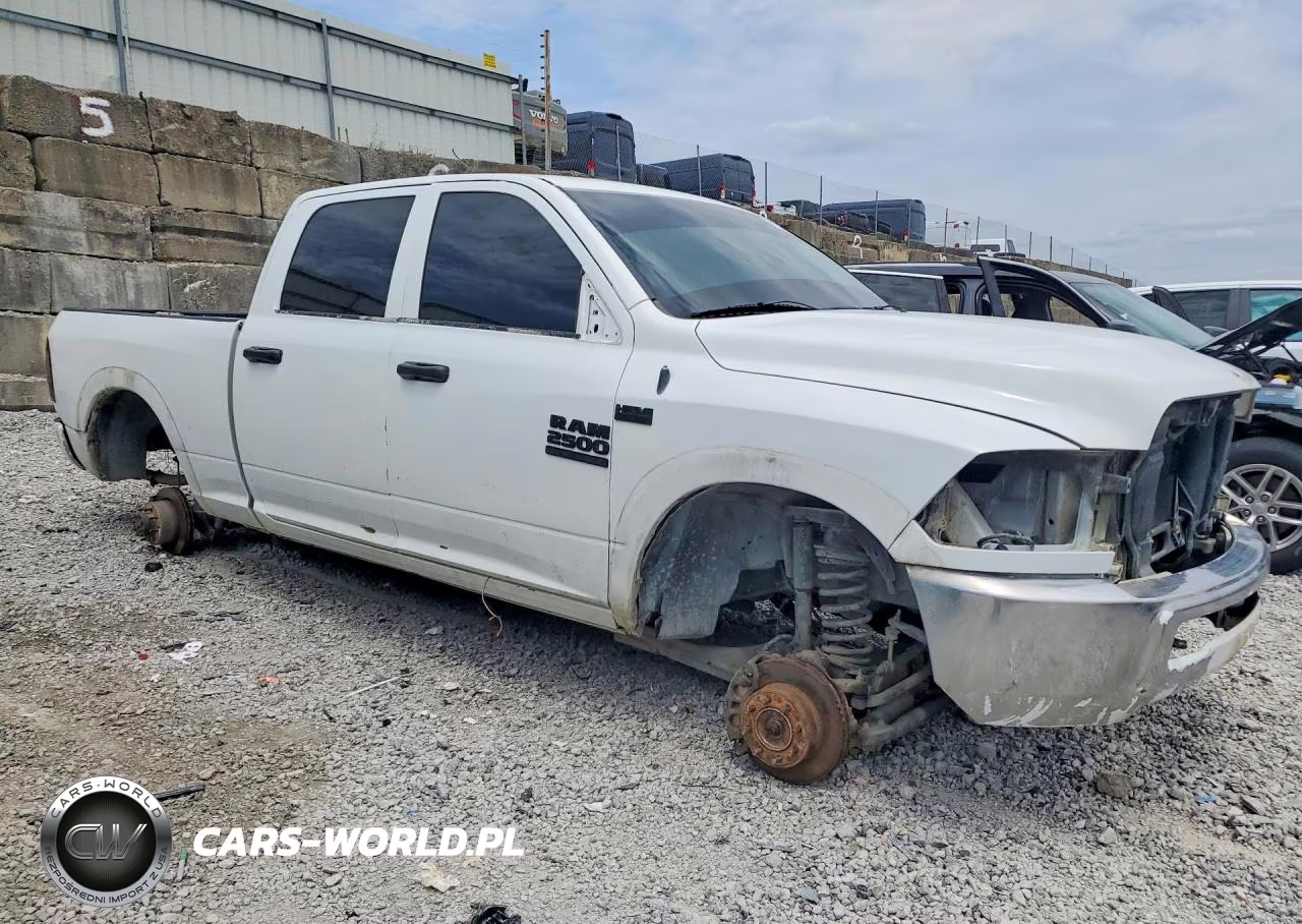 2015 Ram 2500 St VIN:3C6TR5CT9FG585677 - 4