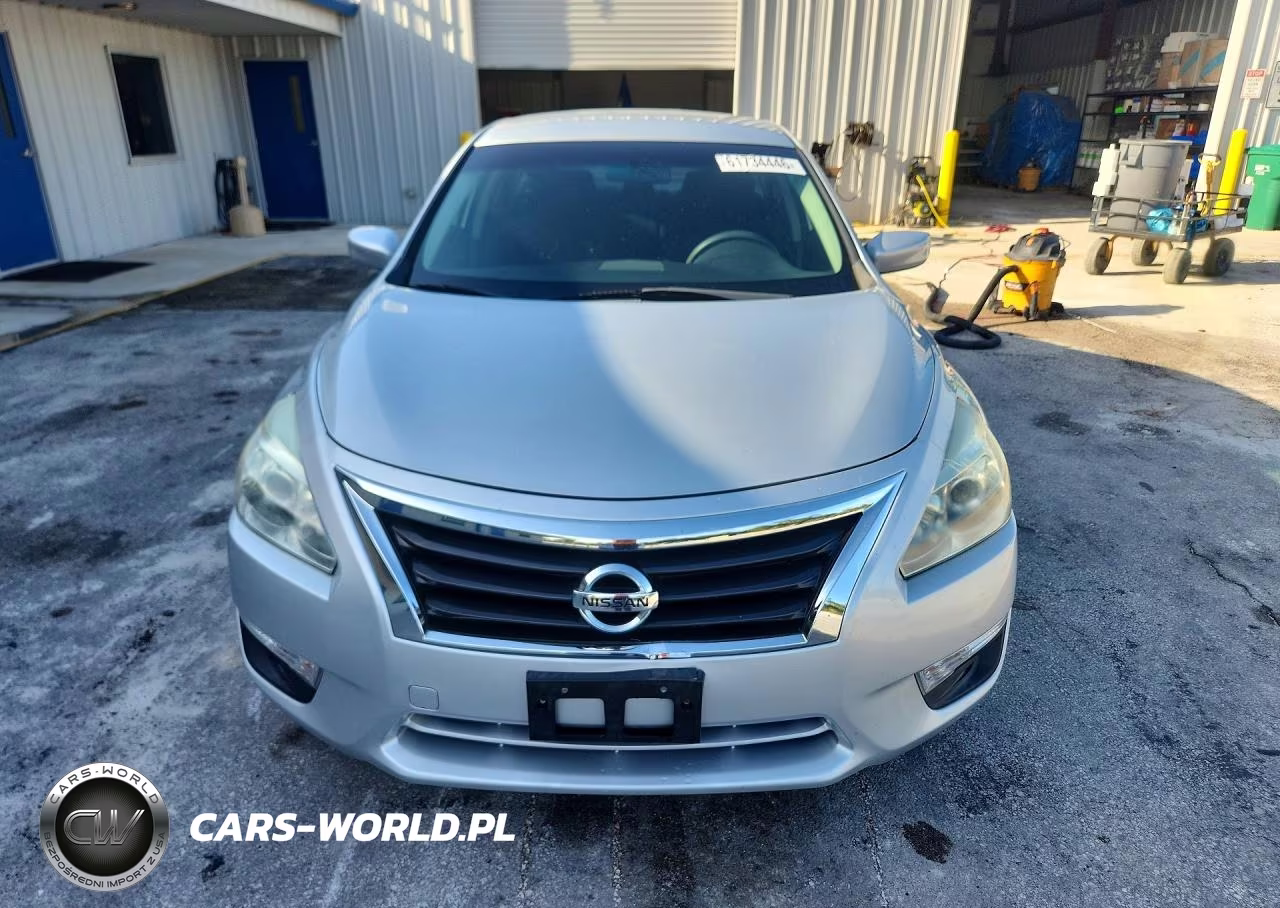 2015 Nissan Altima 2.5 S VIN:1N4AL3AP1FN396255 - 5