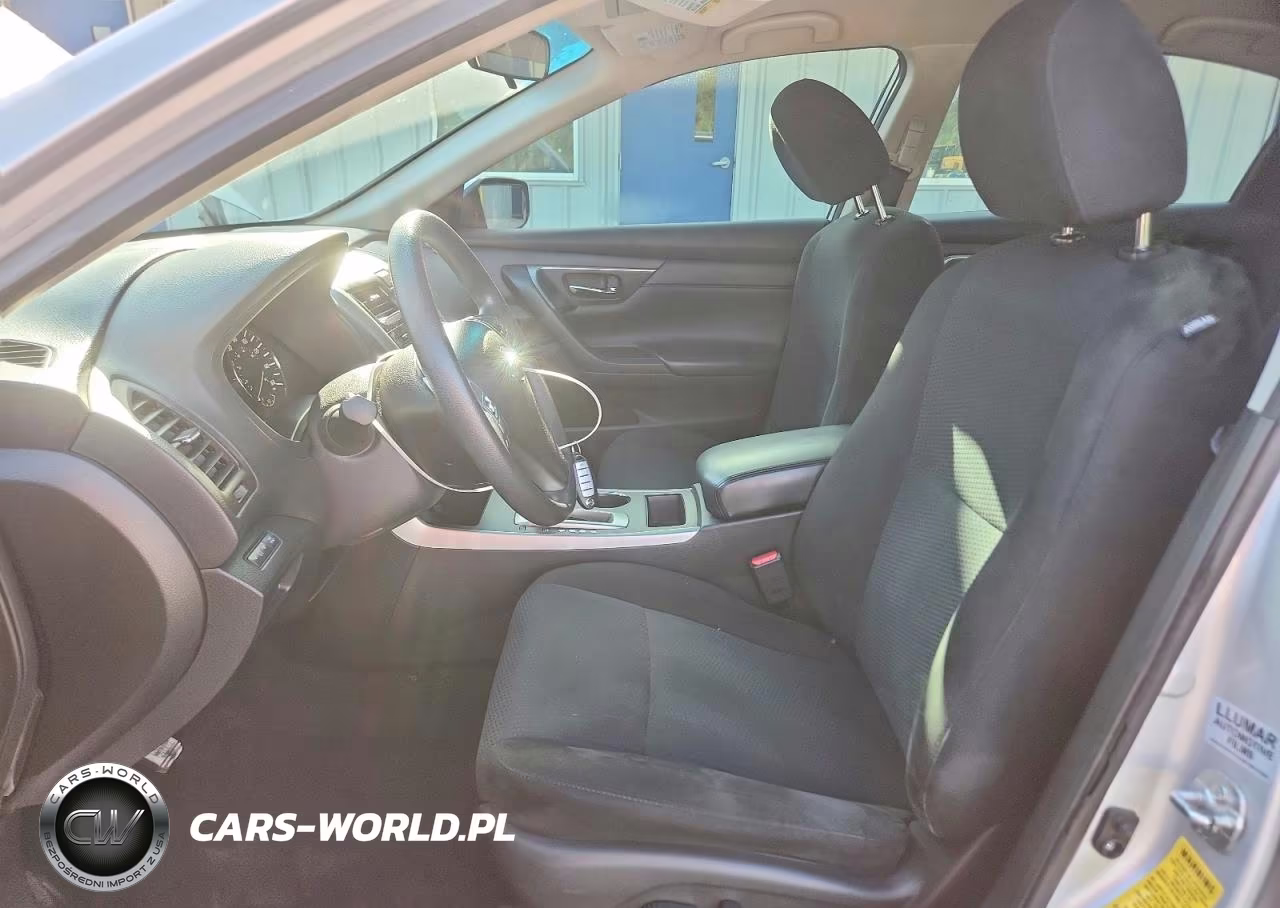 2015 Nissan Altima 2.5 S VIN:1N4AL3AP1FN396255 - 7