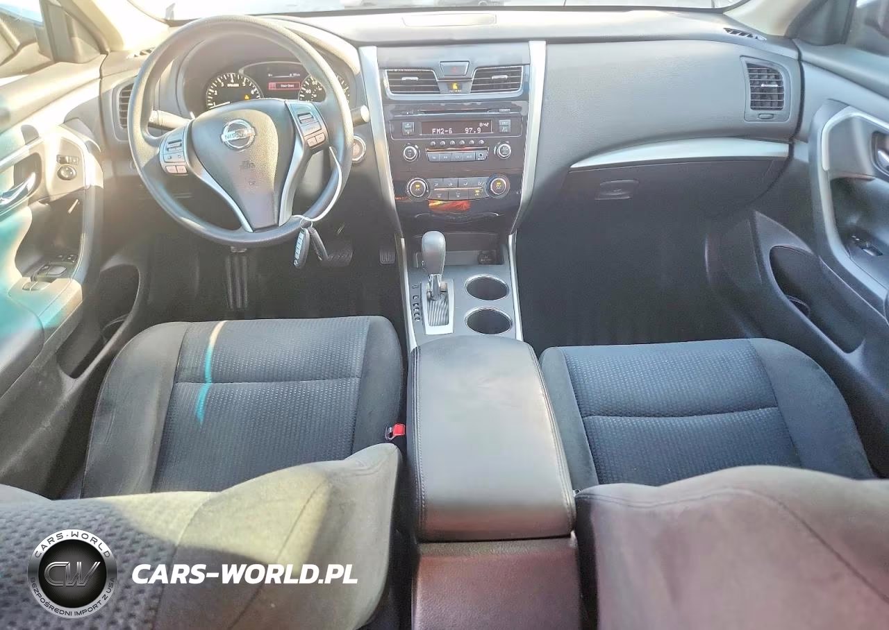 2015 Nissan Altima 2.5 S VIN:1N4AL3AP1FN396255 - 8