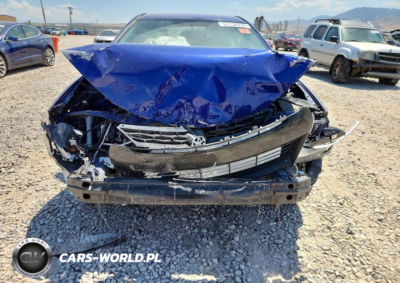 2015 Toyota Corolla S Plus VIN:5YFBURHE0FP210212 - 11