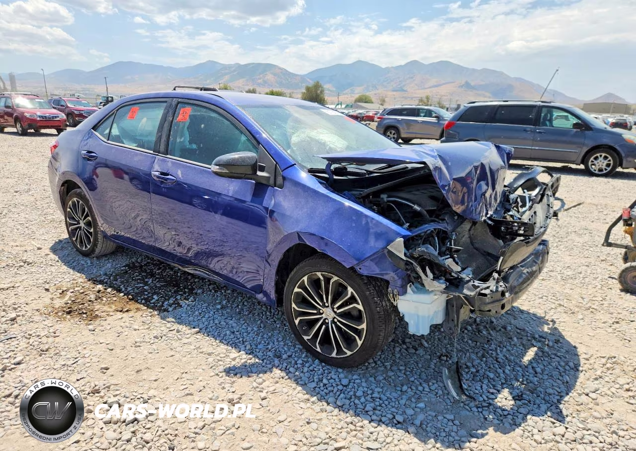 2015 Toyota Corolla S Plus VIN:5YFBURHE0FP210212 - 4