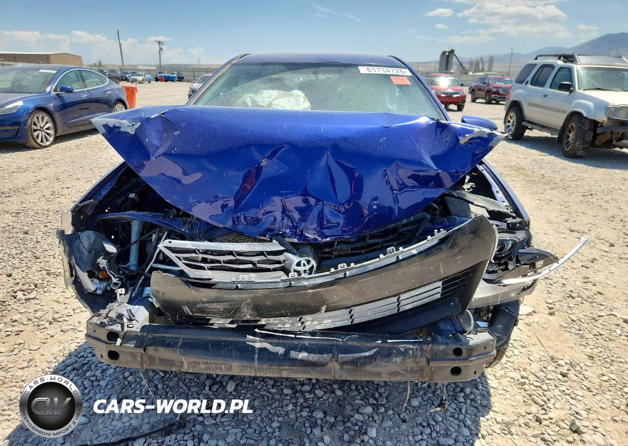2015 Toyota Corolla S Plus VIN:5YFBURHE0FP210212 - 5
