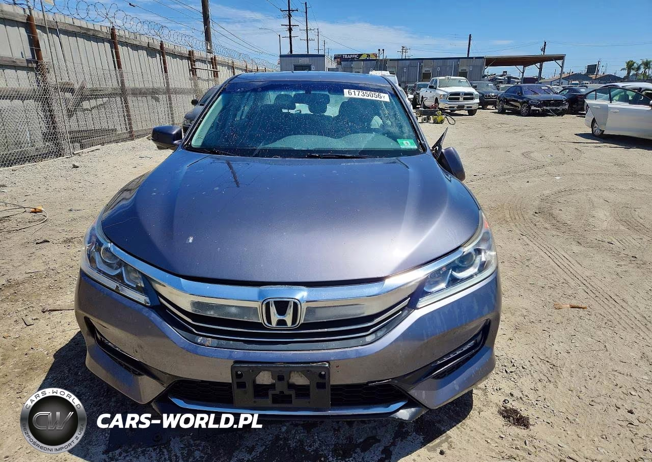 2017 Honda Accord Exl VIN:1HGCR2F89HA000758 - 5