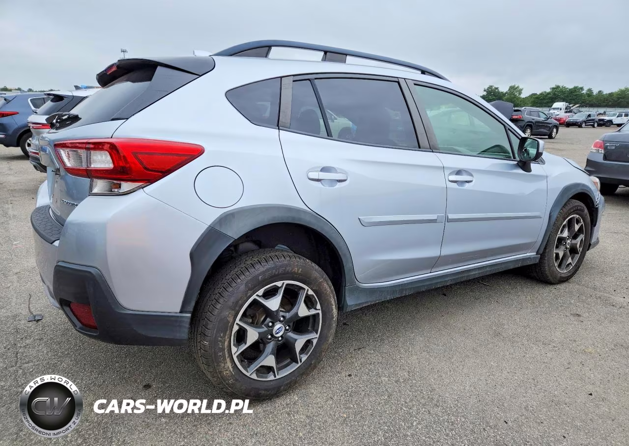 2018 Subaru Crosstrek Premium VIN:JF2GTABC4JH260800 - 3
