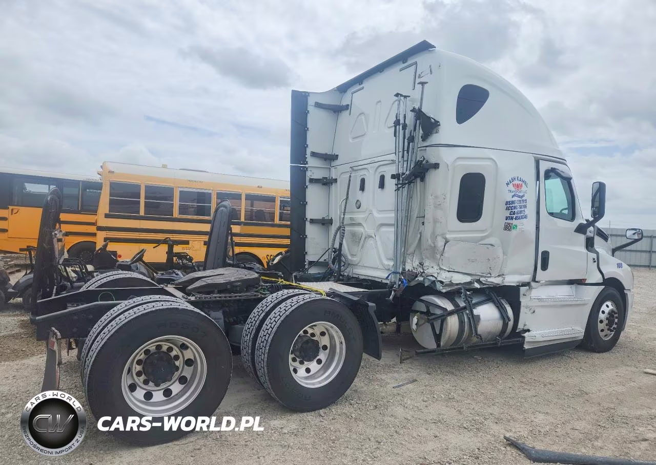 2019 Freightliner Cascadia 126 Semi Truck VIN:3AKJHHDR6KSKJ0346 - 3