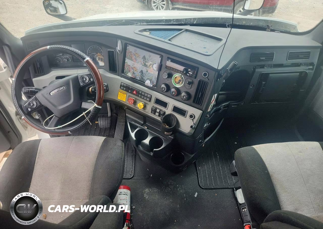 2019 Freightliner Cascadia 126 Semi Truck VIN:3AKJHHDR6KSKJ0346 - 8