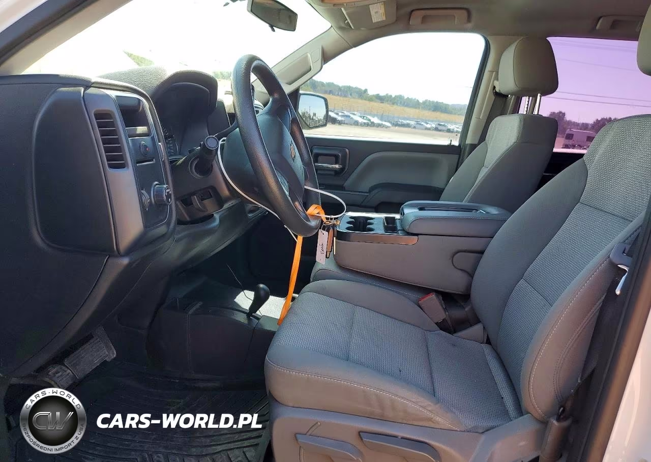 2018 Chevrolet Silverado K1500 VIN:3GCUKNEHXJG298660 - 7