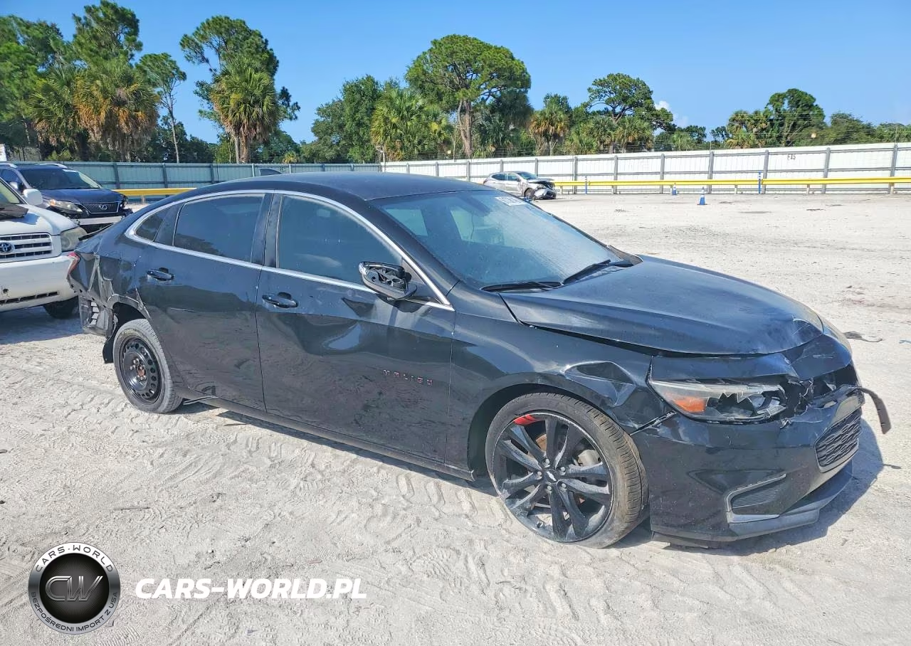 2018 Chevrolet Malibu Lt VIN:1G1ZD5ST7JF245188 - 4