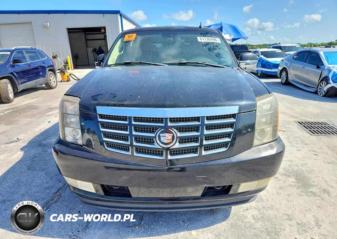 2008 Cadillac Escalade Luxury VIN:1GYEC63818R105150 - 5