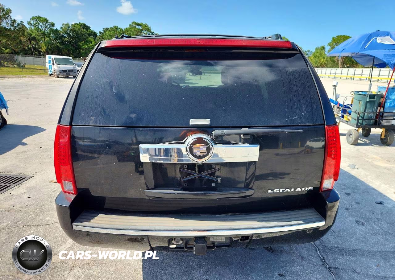 2008 Cadillac Escalade Luxury VIN:1GYEC63818R105150 - 6