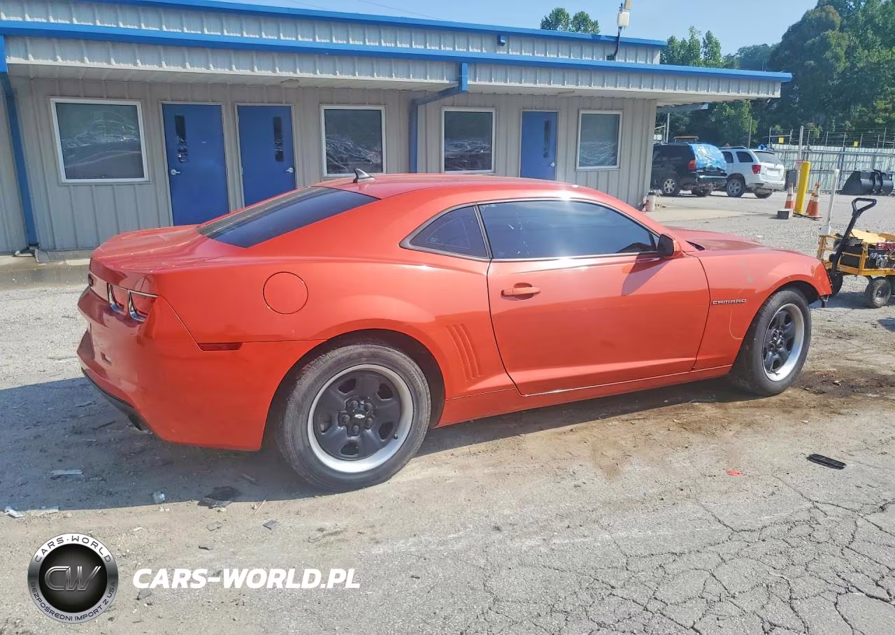 2010 Chevrolet Camaro Ls VIN:2G1FA1EV1A9202928 - 3
