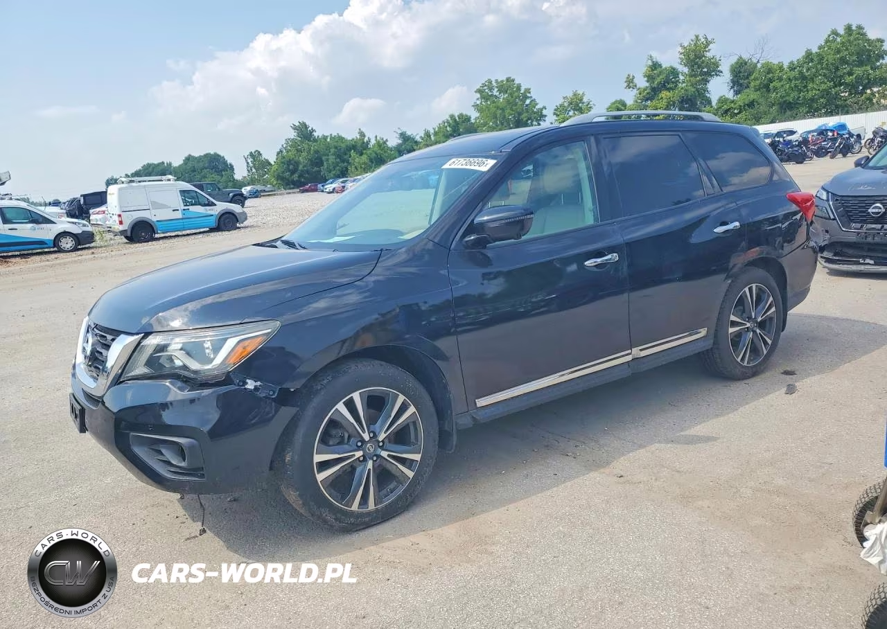 2017 Nissan Pathfinder Platinum – zdjęcie 1 z 13