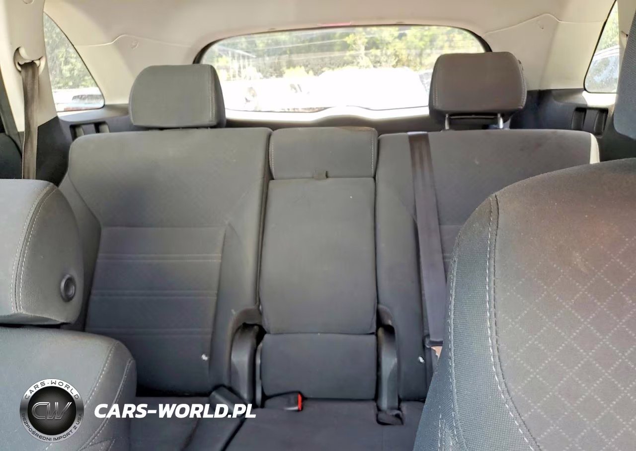 2020 Kia Sorento L VIN:5XYPG4A35LG712285 - 10