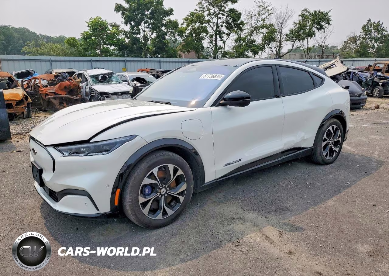 2023 Ford Mustang Mach-E Premium – zdjęcie 1 z 13