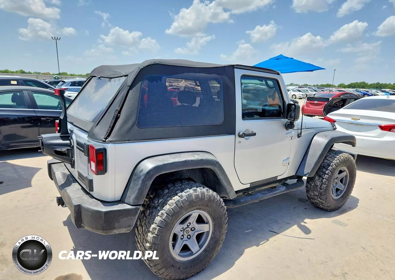 2010 Jeep Wrangler Sport VIN:1J4AA2D10AL167632 - 3