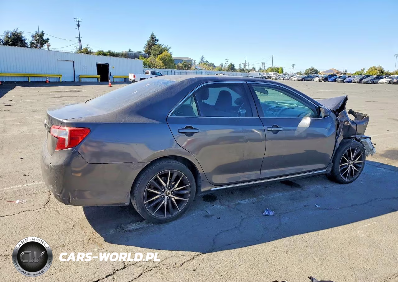 2012 Toyota Camry Hybrid Le VIN:4T1BD1FK5CU009166 - 3