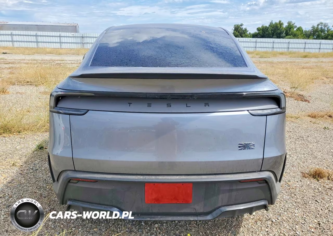 2026 Tesla Model Y VIN:7SAYGDET1TA671076 - 6