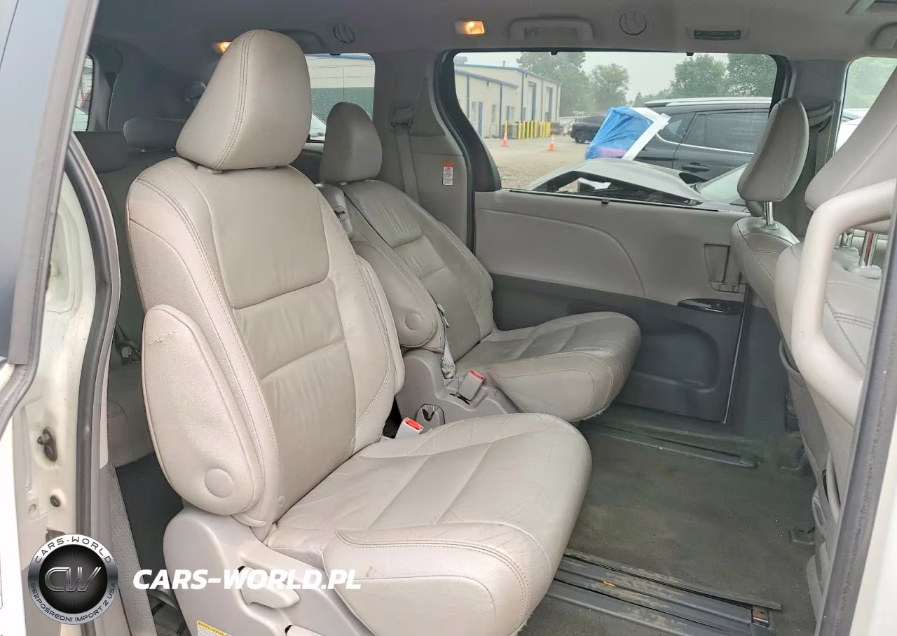 2015 Toyota Sienna Xle 8-Passenger VIN:5TDYK3DC4FS601176 - 11