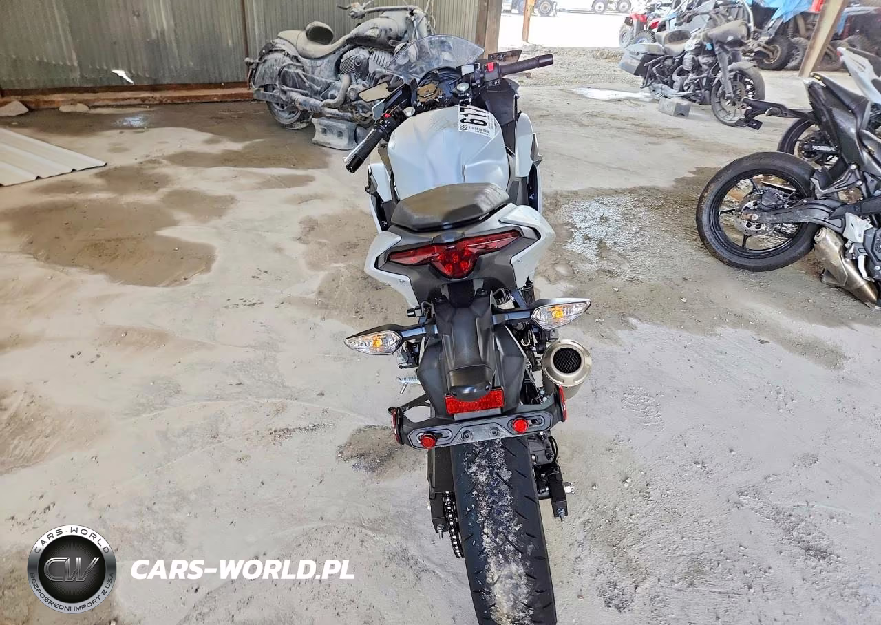 2025 Kawasaki Ex500 VIN:ML5EXGG13SDA71534 - 4