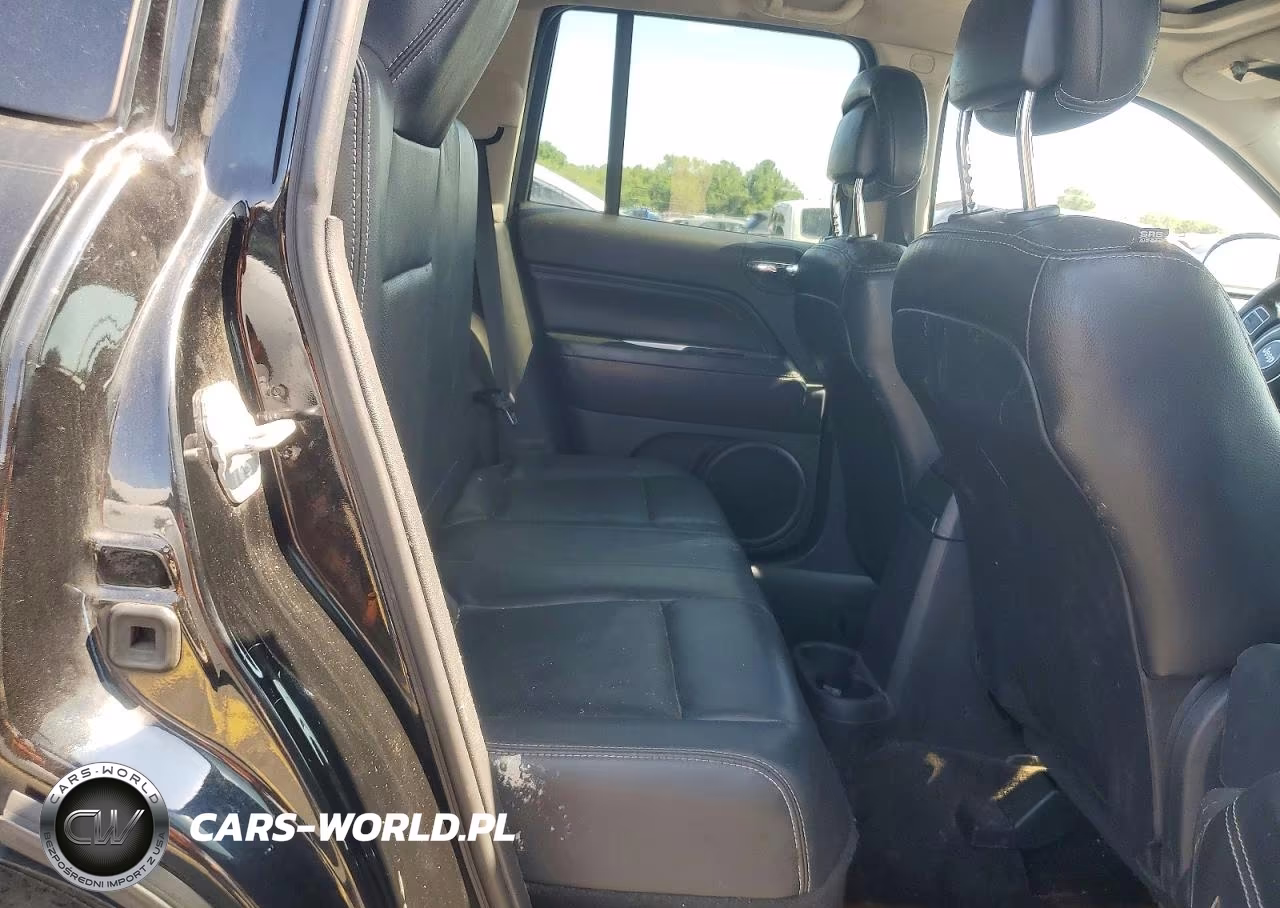2014 Jeep Compass Latitude VIN:1C4NJCEA4ED732041 - 11