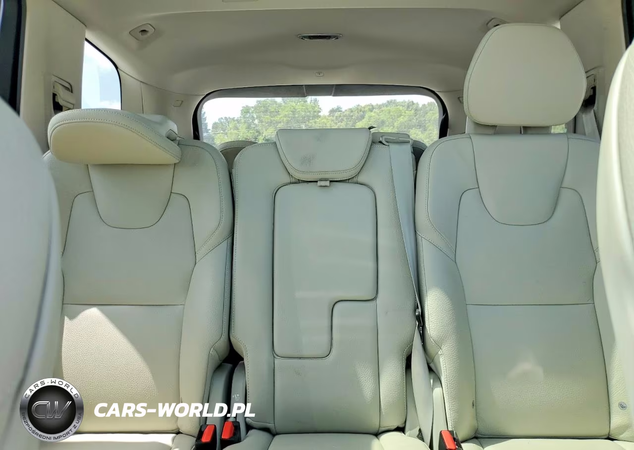 2021 Volvo Xc90 T6 Momentum VIN:YV4A22PKXM1671996 - 10