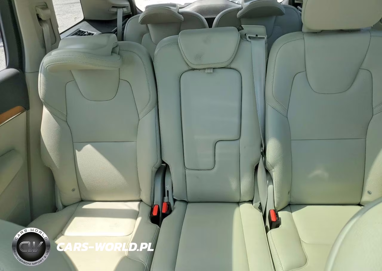 2021 Volvo Xc90 T6 Momentum VIN:YV4A22PKXM1671996 - 11