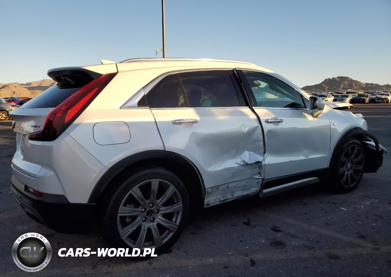 2019 Cadillac Xt4 Premium Luxury VIN:1GYFZCR49KF188003 - 3