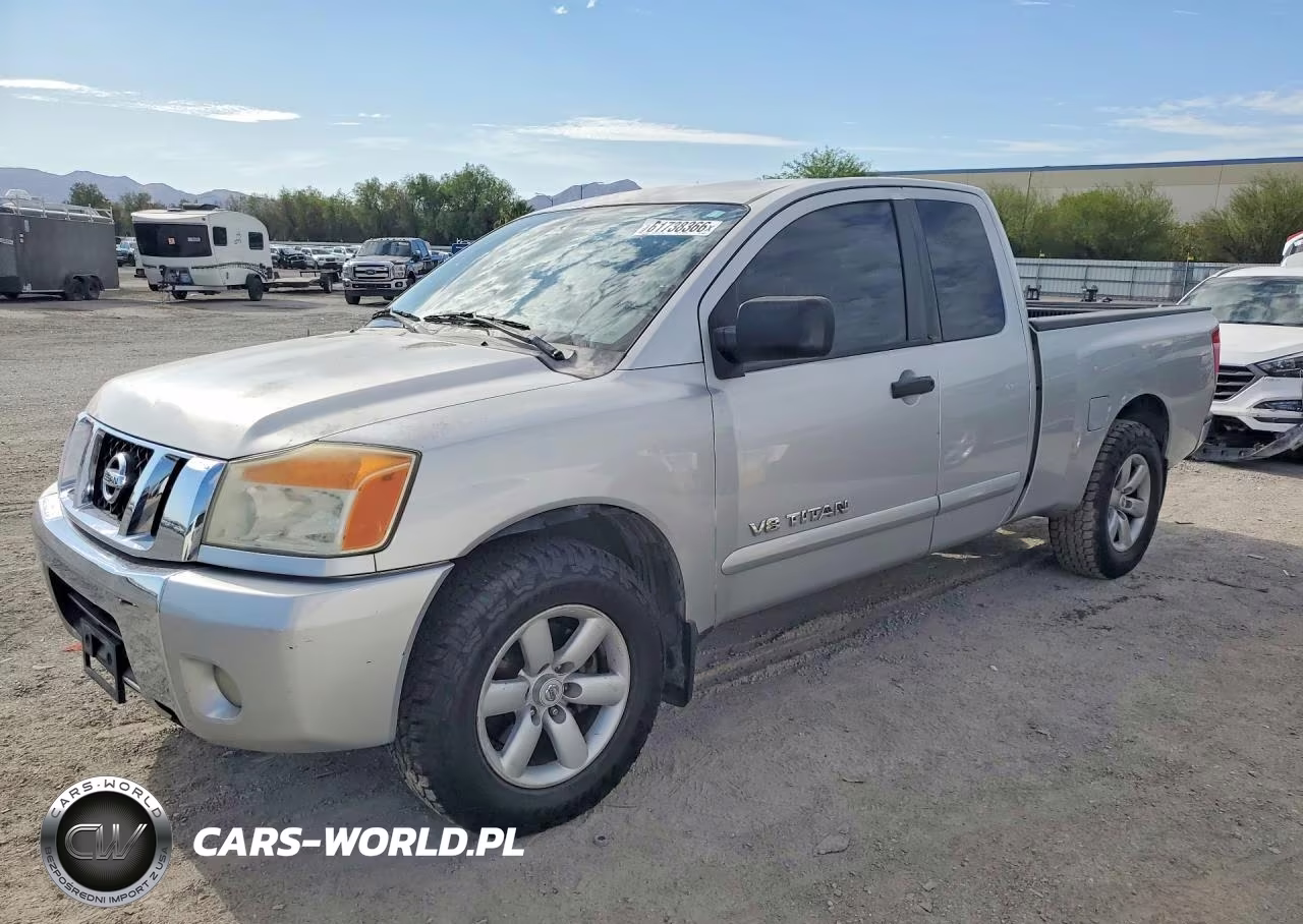 2011 Nissan Titan Sv