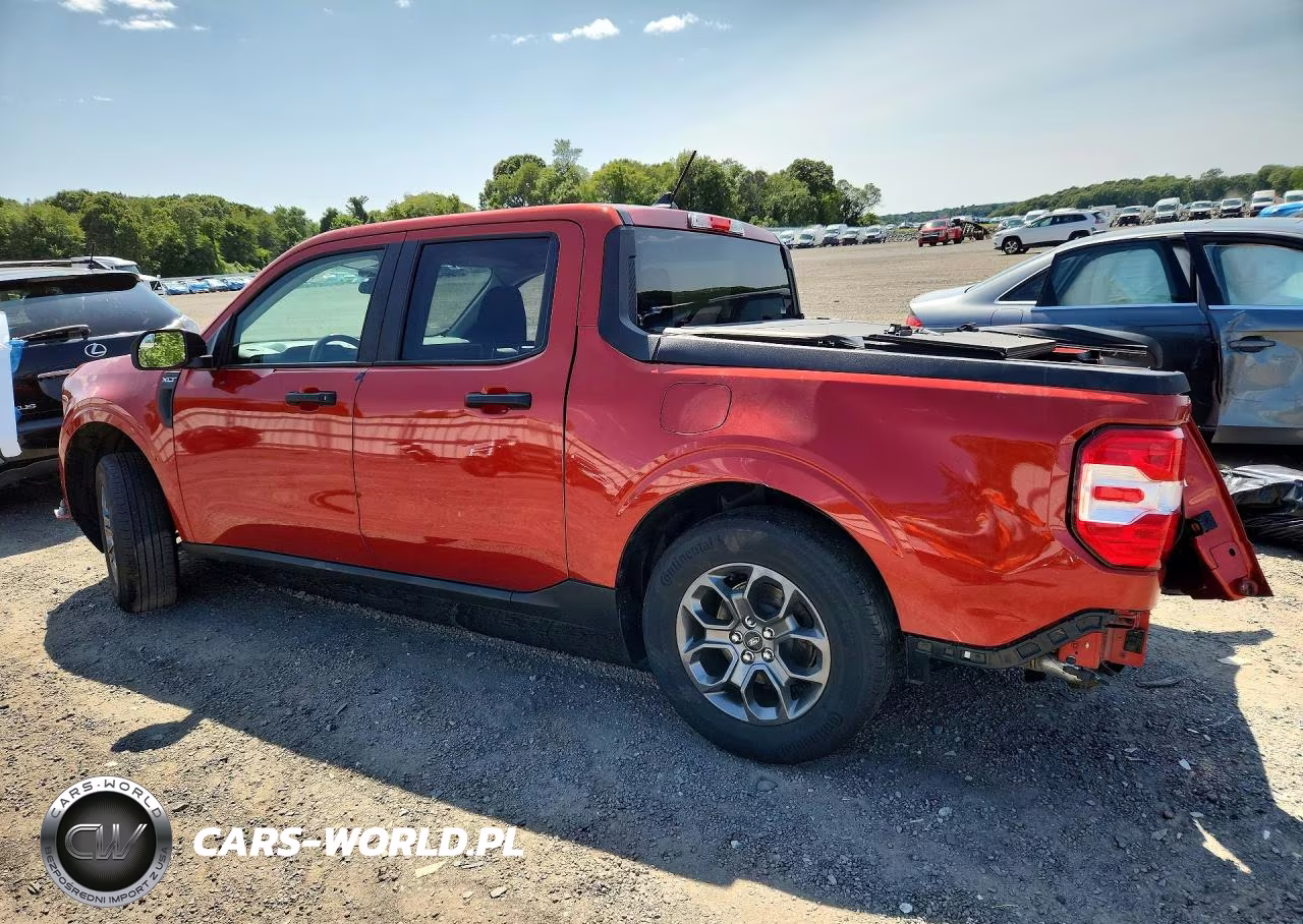 2024 Ford Maverick Xlt VIN:3FTTW8H31RRA82827 - 2