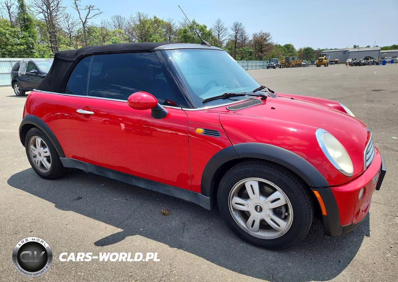 2008 Mini Cooper Base VIN:WMWRF33508TG18153 - 4