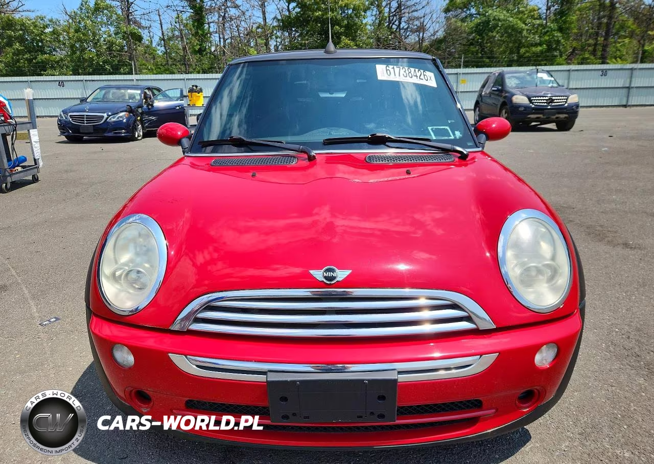 2008 Mini Cooper Base VIN:WMWRF33508TG18153 - 5