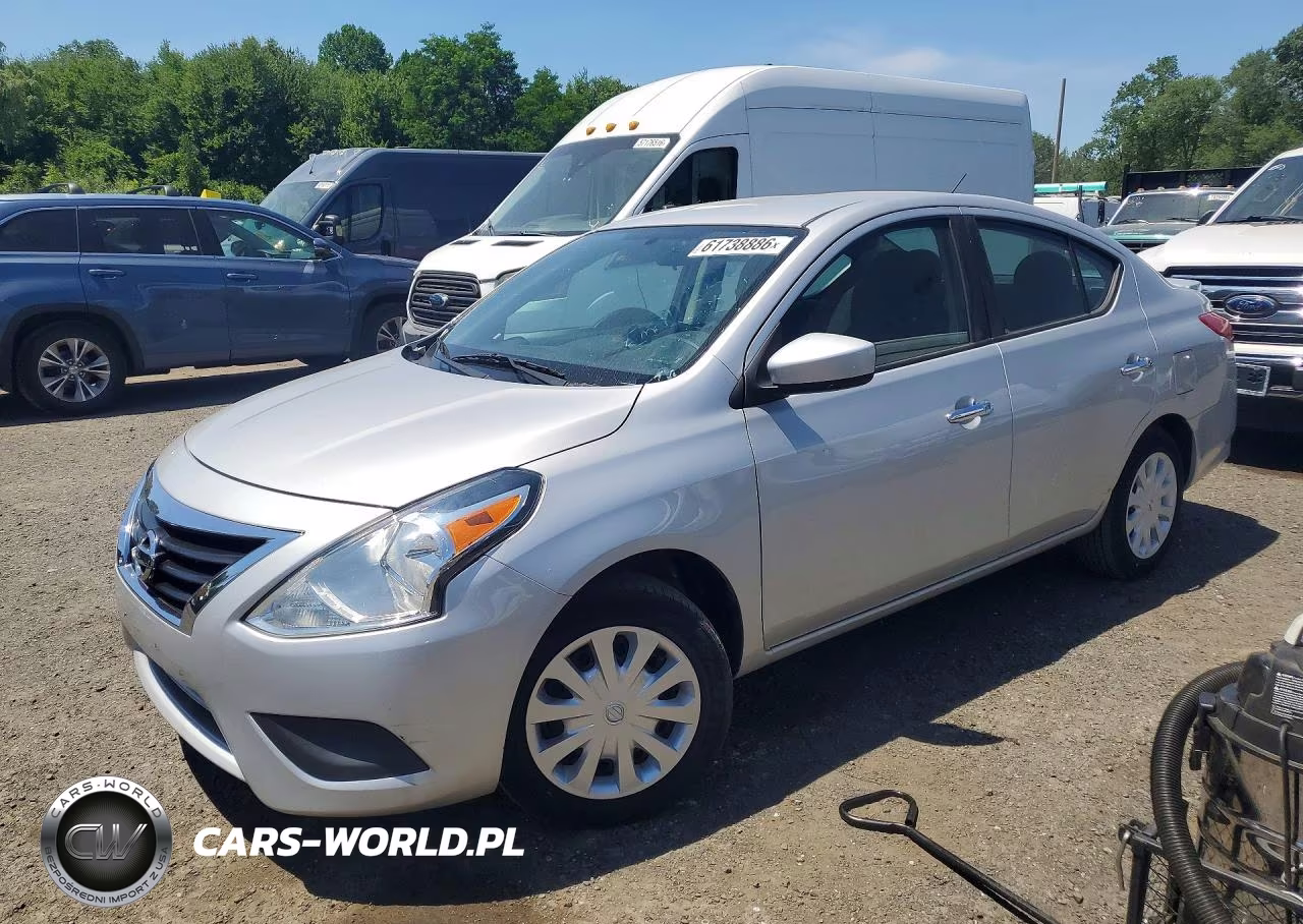 2019 Nissan Versa Sv – zdjęcie 1 z 12