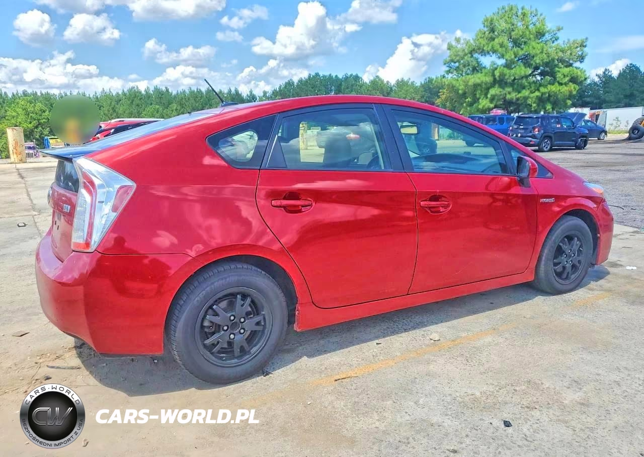 2012 Toyota Prius Four VIN:JTDKN3DU3C1495785 - 3