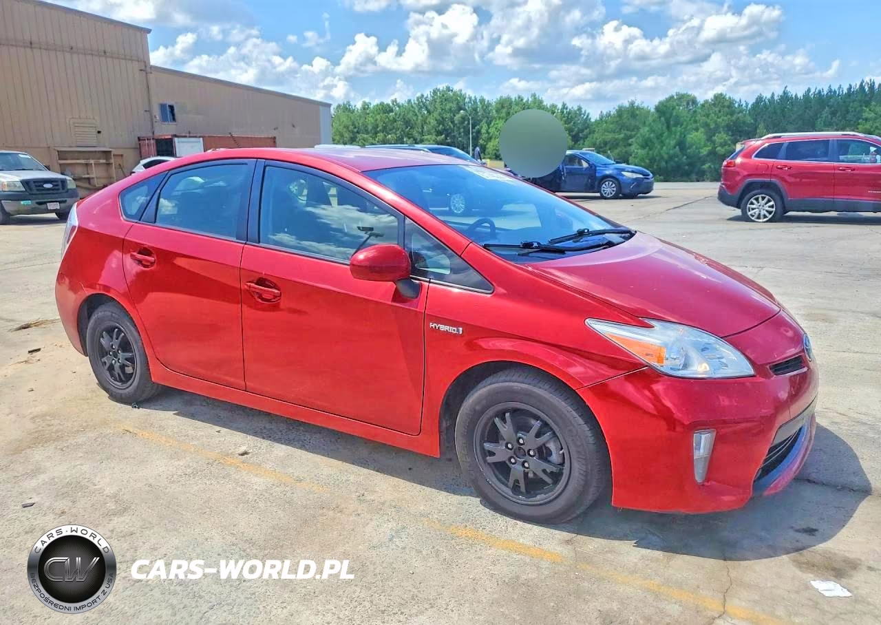 2012 Toyota Prius Four VIN:JTDKN3DU3C1495785 - 4