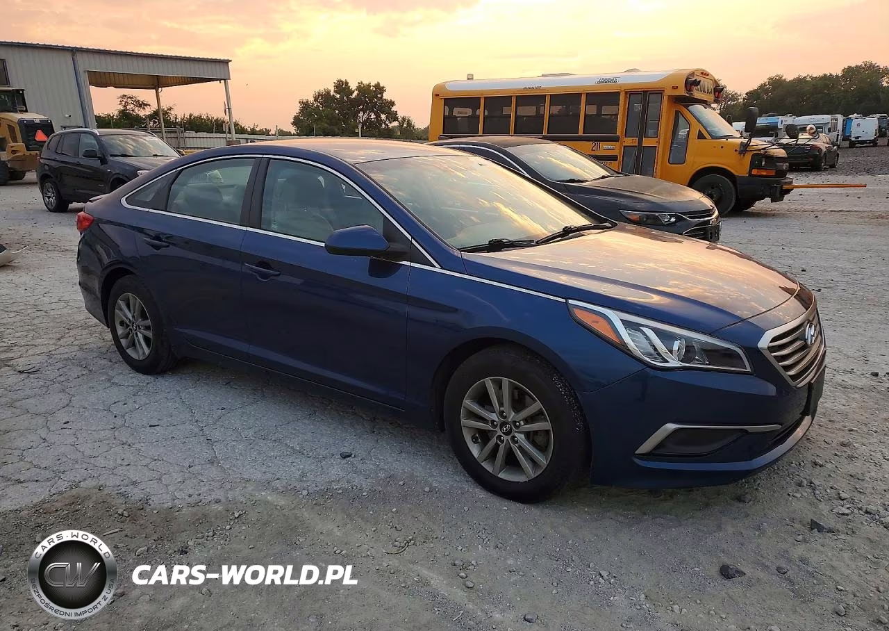 2017 Hyundai Sonata Se VIN:5NPE24AF0HH546161 - 4
