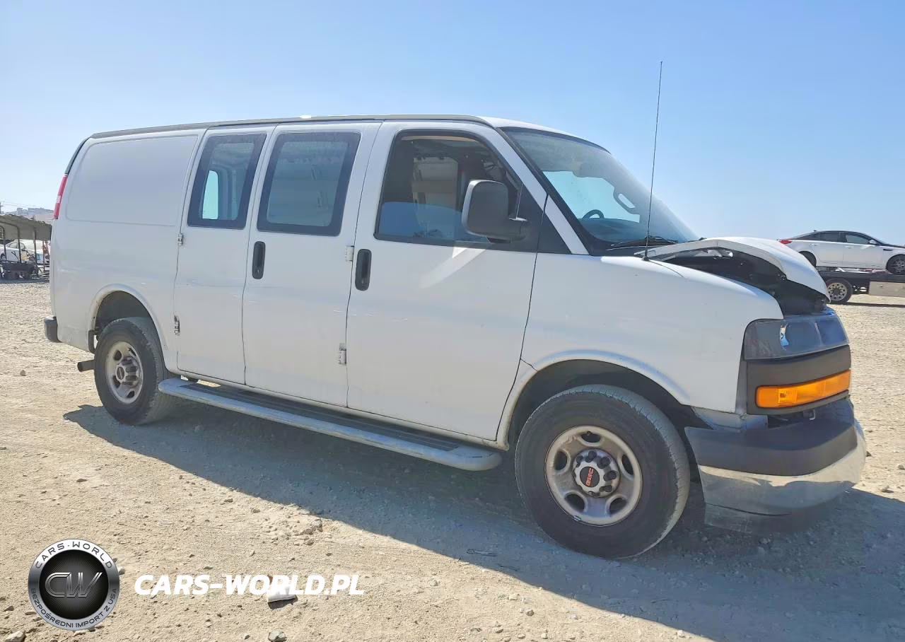 2019 GMC Savana 2500 Cargo Delivery Van VIN:1GTW7AFG5K1212695 - 4