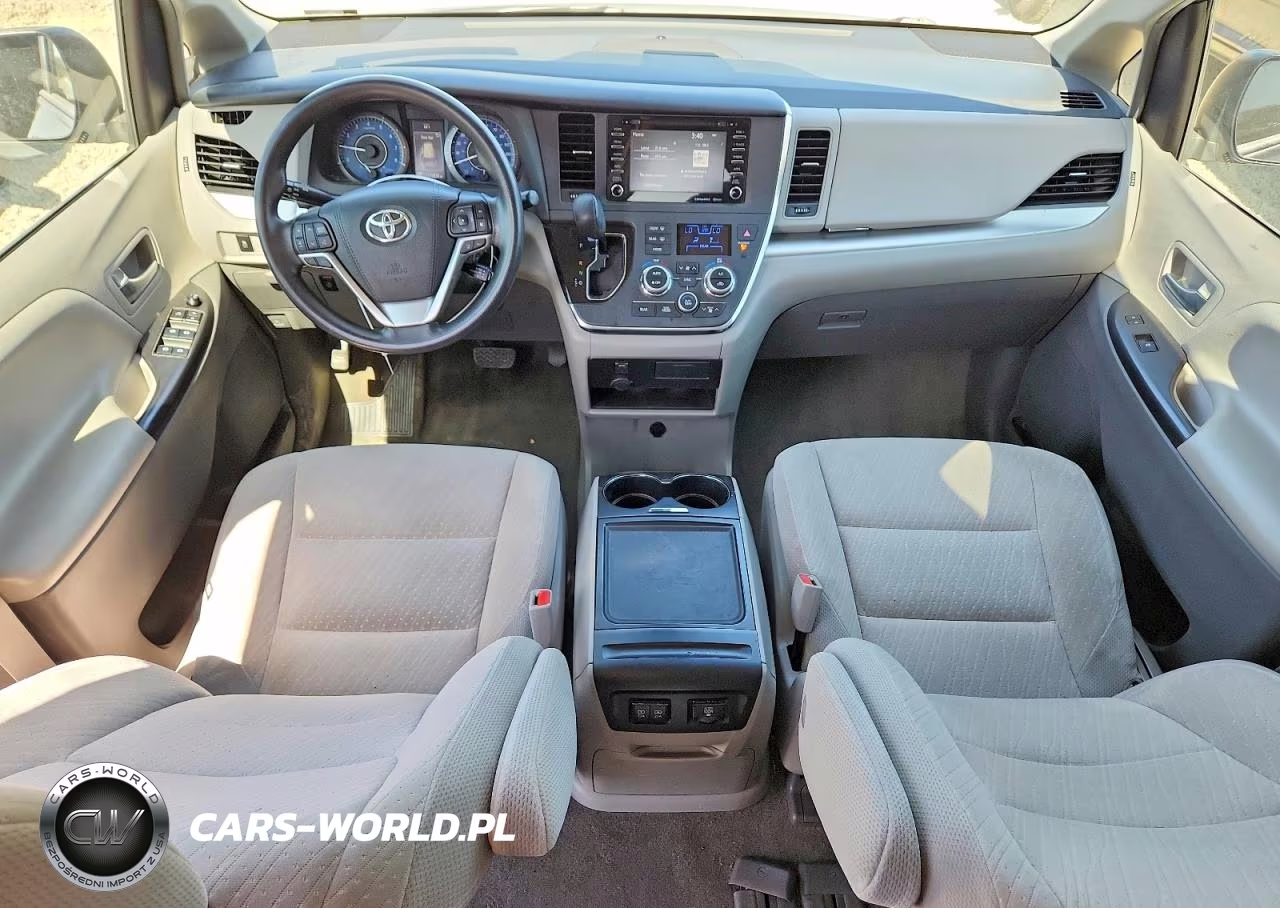 2018 Toyota Sienna Le VIN:5TDKZ3DC9JS920616 - 8