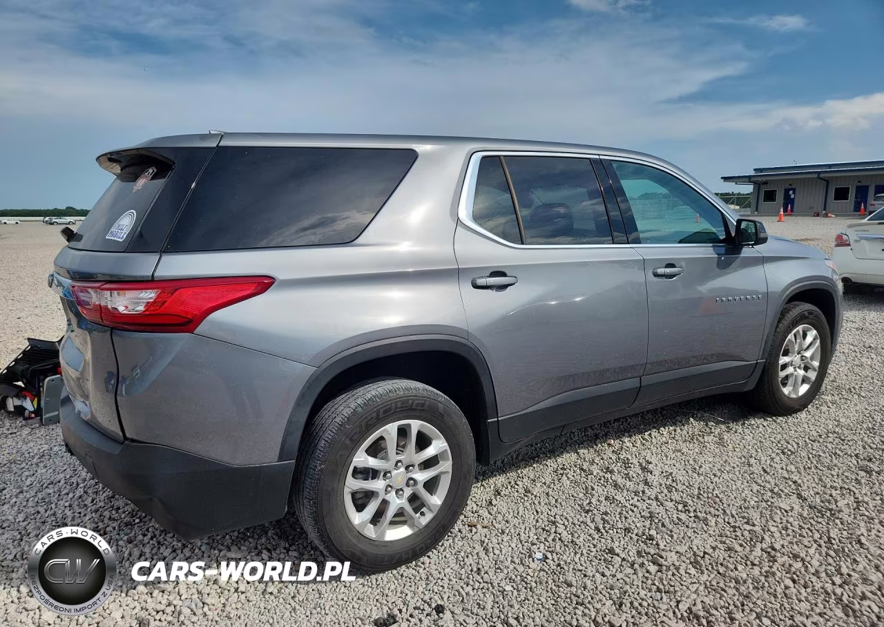 2021 Chevrolet Traverse Ls VIN:1GNERFKW3MJ160882 - 3