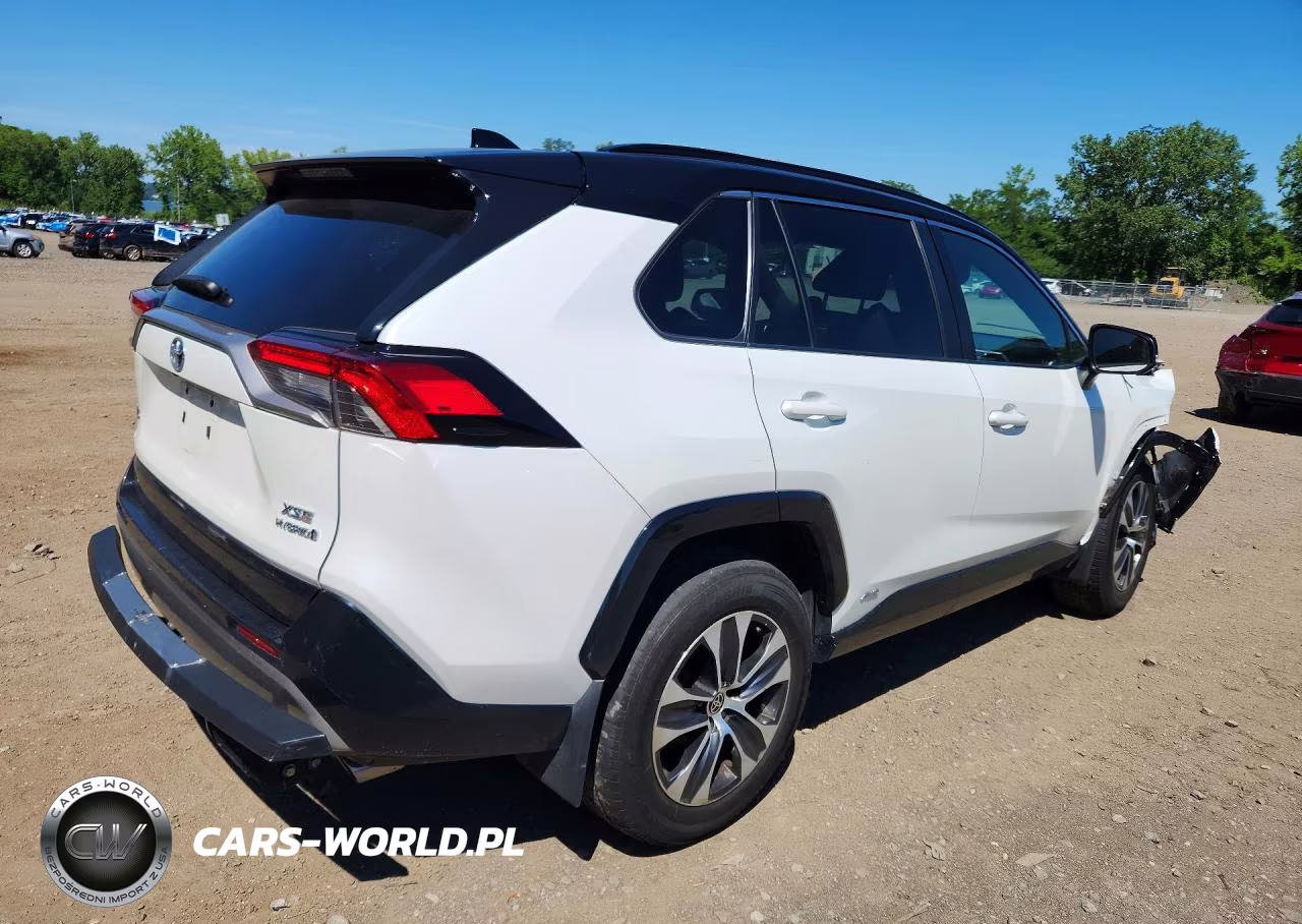 2023 Toyota Rav4 Xse VIN:2T3E6RFV7PW038830 - 3