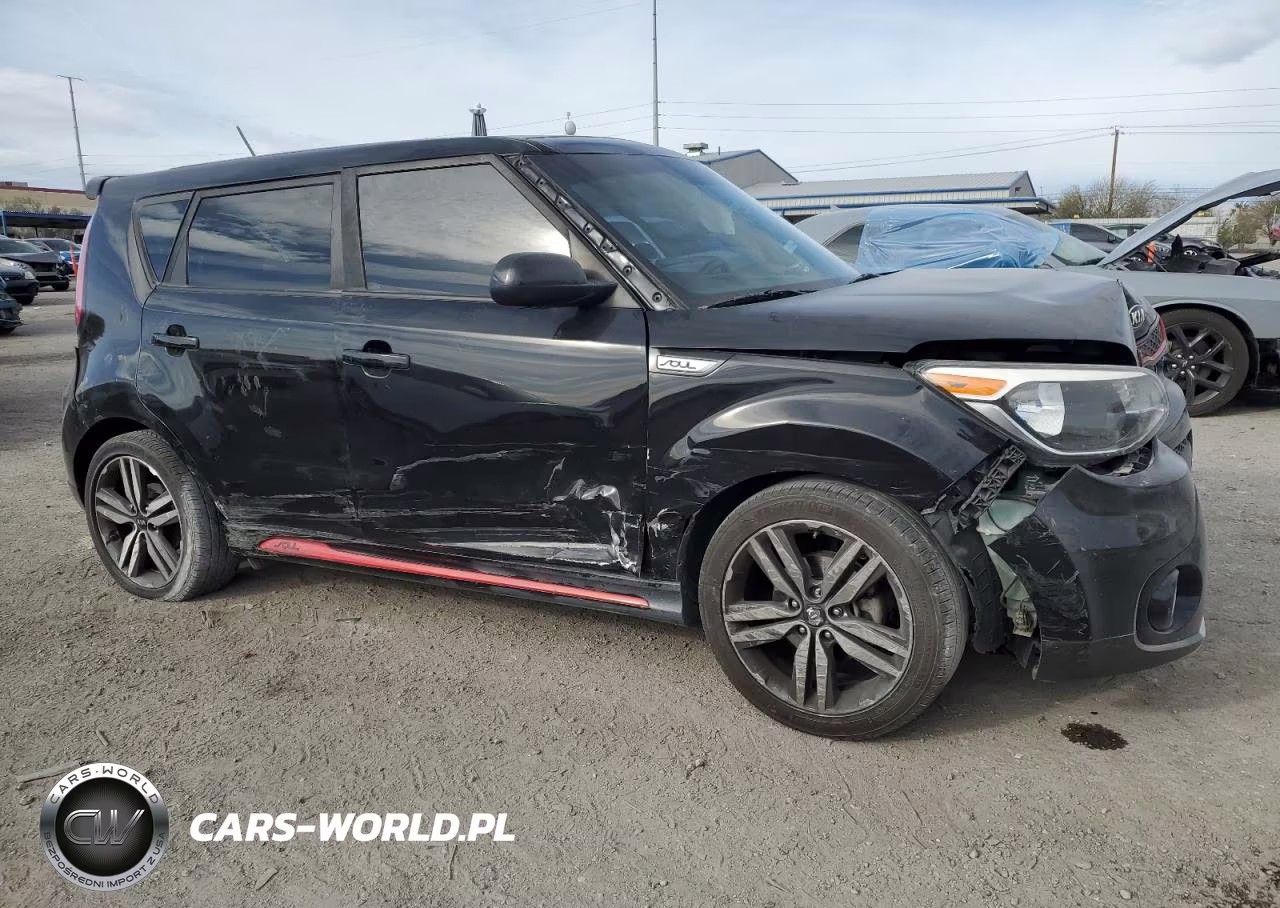 2015 Kia Soul + VIN:KNDJP3A56F7165627 - 4