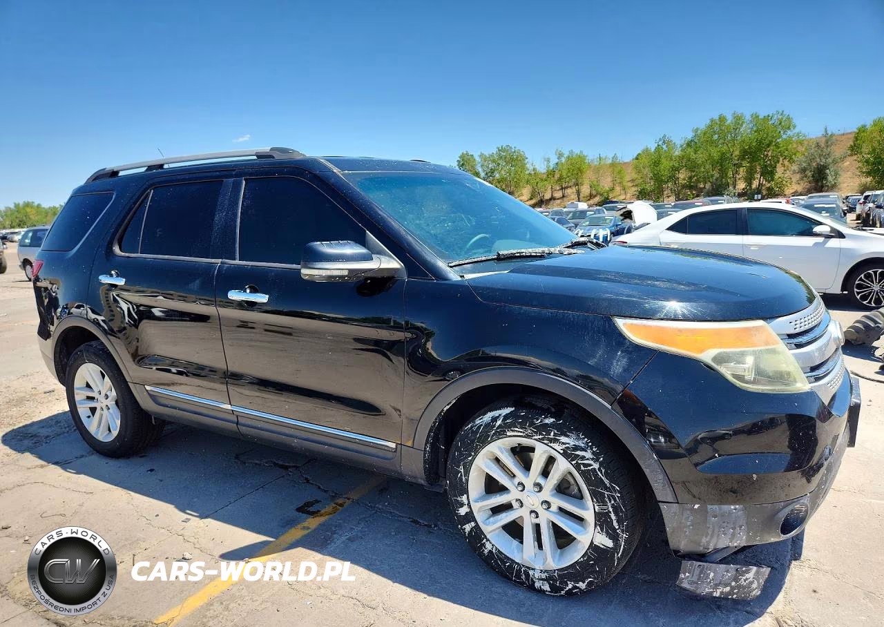 2012 Ford Explorer Xlt VIN:1FMHK8D83CGA44402 - 4
