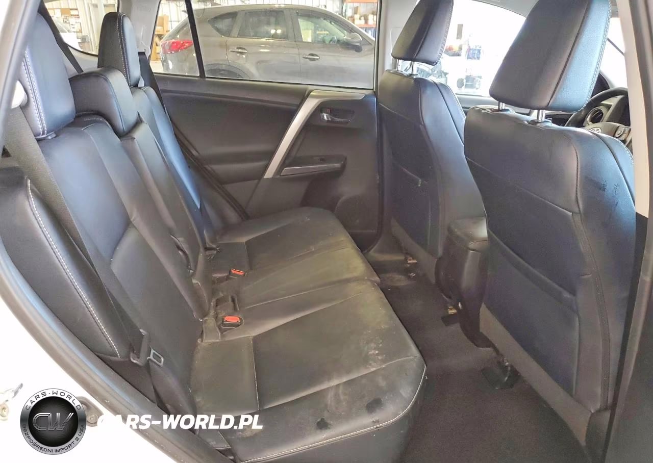 2017 Toyota Rav4 Platinum VIN:2T3DFREV3HW540300 - 11