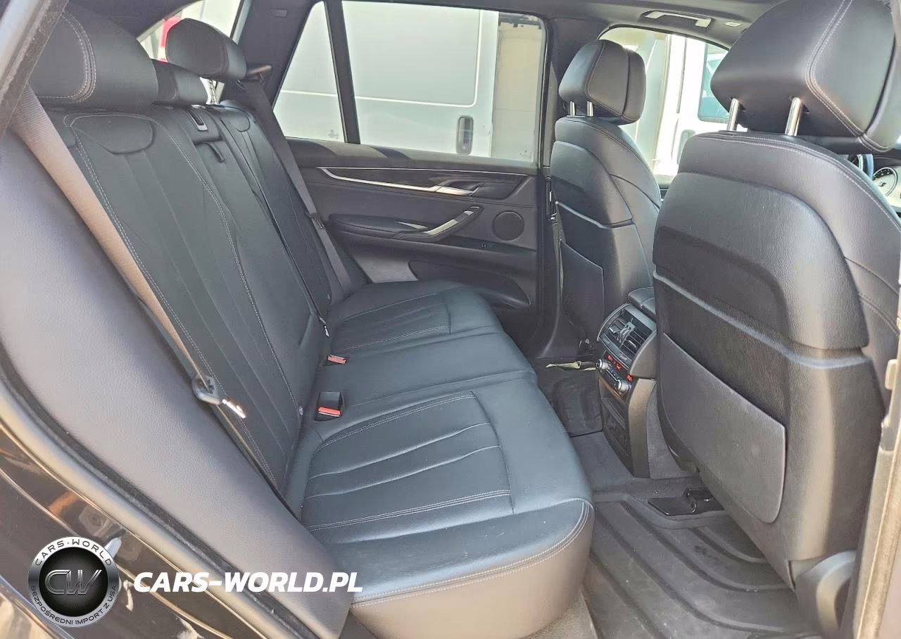 2018 BMW X5 Xdr40E VIN:5UXKT0C55J0V99470 - 11